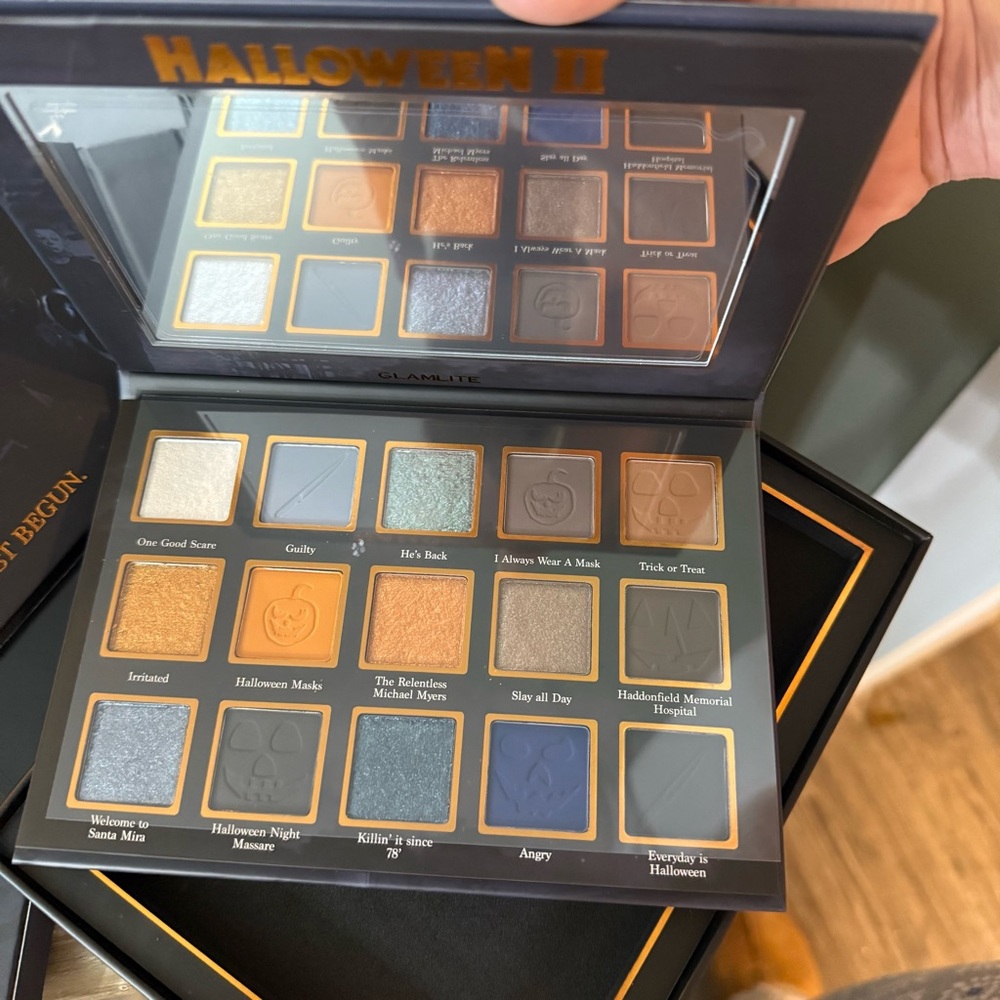 Glamlite Halloween II Makeup Collection new never used - Picture 6 of 11